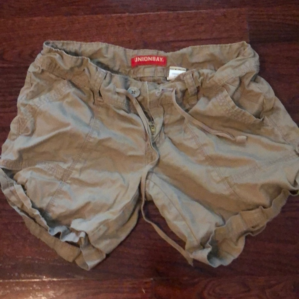 Union bay khaki shorts